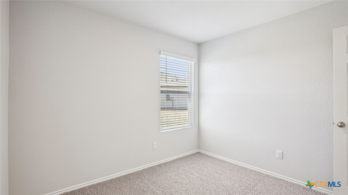 1303 Newey Circle Temple, TX 76504 - Photo 24 of 33 a view of an empty room with a window