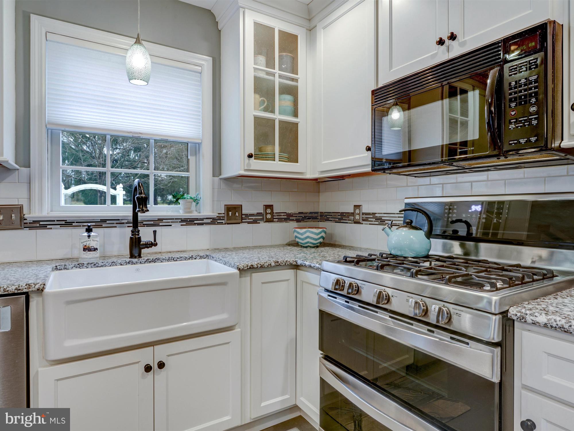 604 Wallingford Road Lititz, PA 17543 - Photo 11 of 25