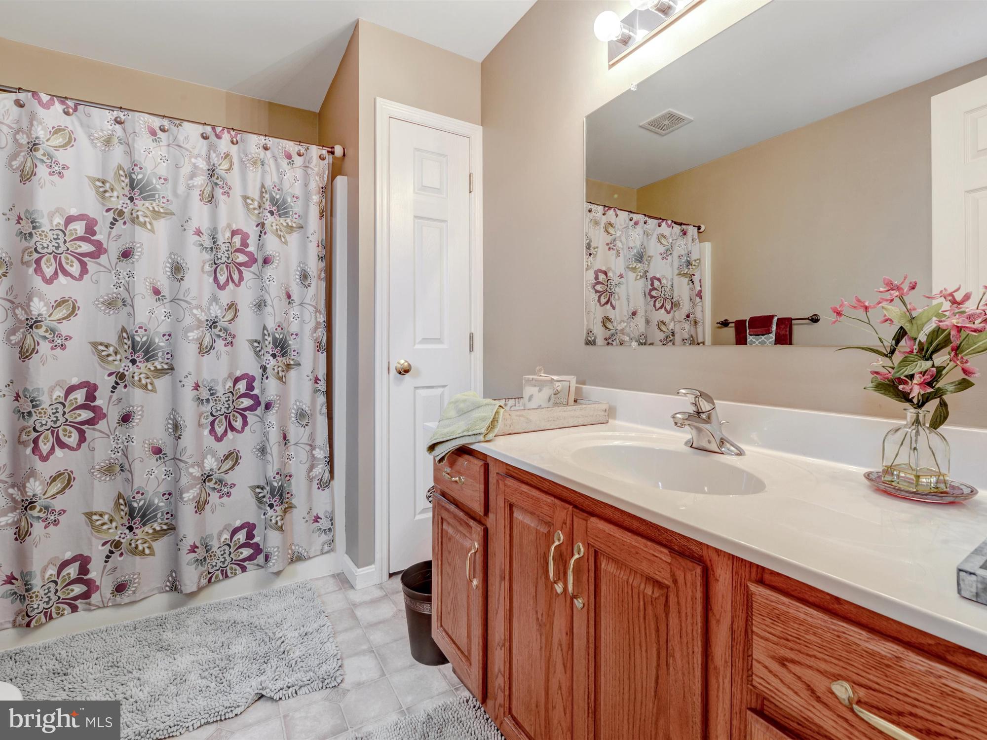 604 Wallingford Road Lititz, PA 17543 - Photo 21 of 25