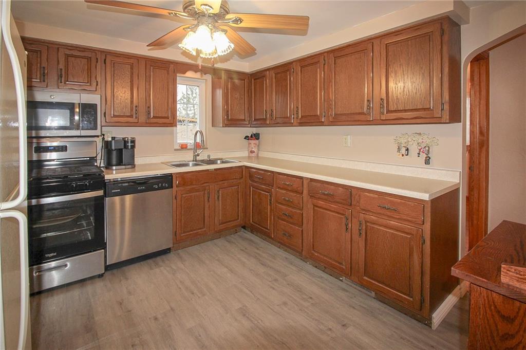 164 Gill Hall Road Clairton, PA 15025 - Photo 12 of 47