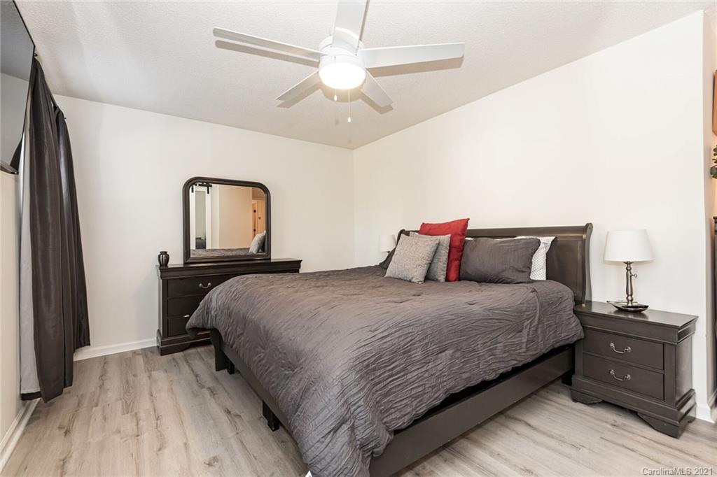 12309 Old Prairie Road, Unit 35 Charlotte, NC 28277 - Photo 18 of 26 Gallery Image 18