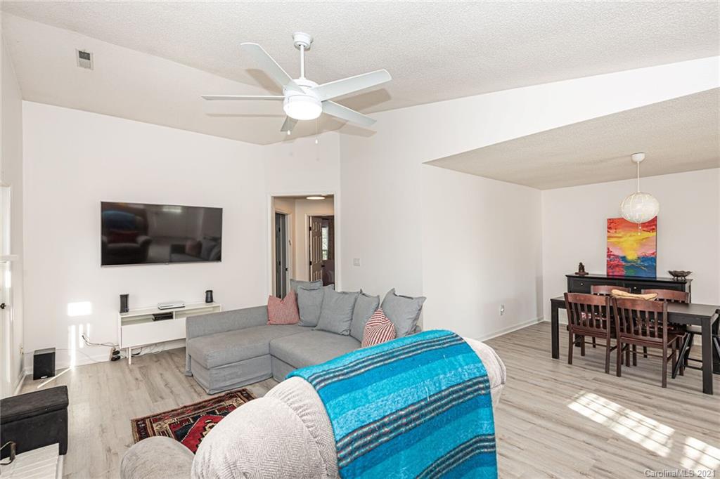 12309 Old Prairie Road, Unit 35 Charlotte, NC 28277 - Photo 3 of 26 Gallery Image 3