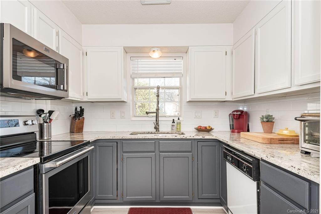 12309 Old Prairie Road, Unit 35 Charlotte, NC 28277 - Photo 9 of 26 Gallery Image 9