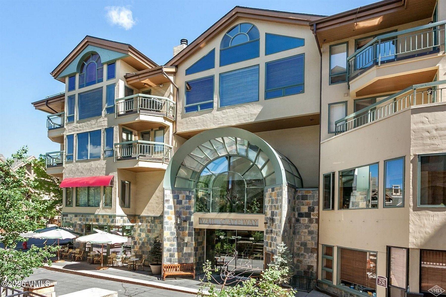 12 Vail Road, Unit R8 Vail, CO 81657 - Photo 2 of 41 photo_online_002