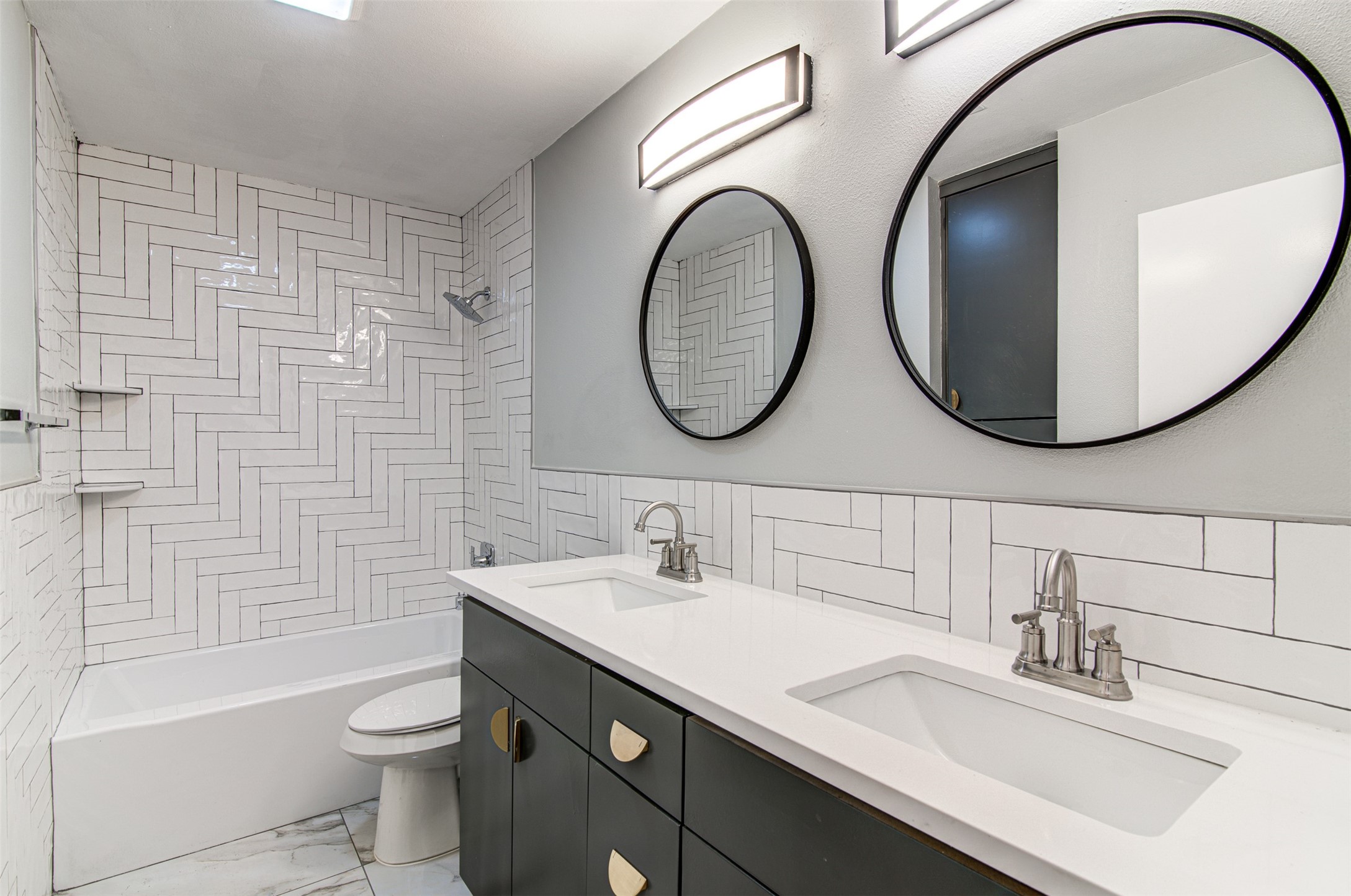 4707 Manchaca Road Austin, TX 78745 - Photo 12 of 23