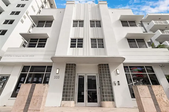 $308,000 | 335 Ocean Drive, Unit 126, Miami Beach, FL 33139