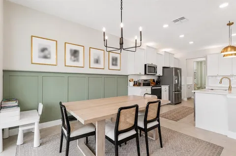 $599,999 | 2510 Warren Acrs Boulevard, Wesley Chapel, FL 33543