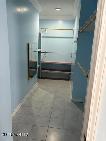 $268,500 | 2502 Murphree Drive, Greenwood, MS 38930