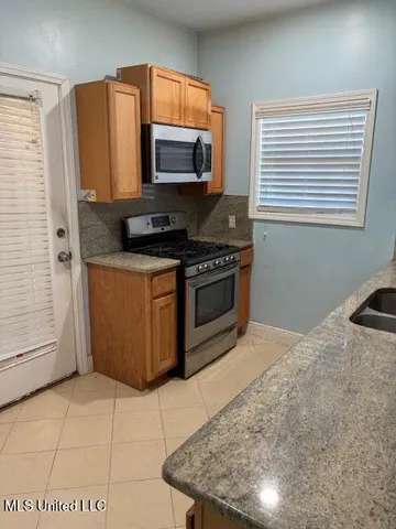 $268,500 | 2502 Murphree Drive, Greenwood, MS 38930