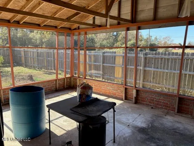 $268,500 | 2502 Murphree Drive, Greenwood, MS 38930