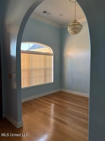 $268,500 | 2502 Murphree Drive, Greenwood, MS 38930