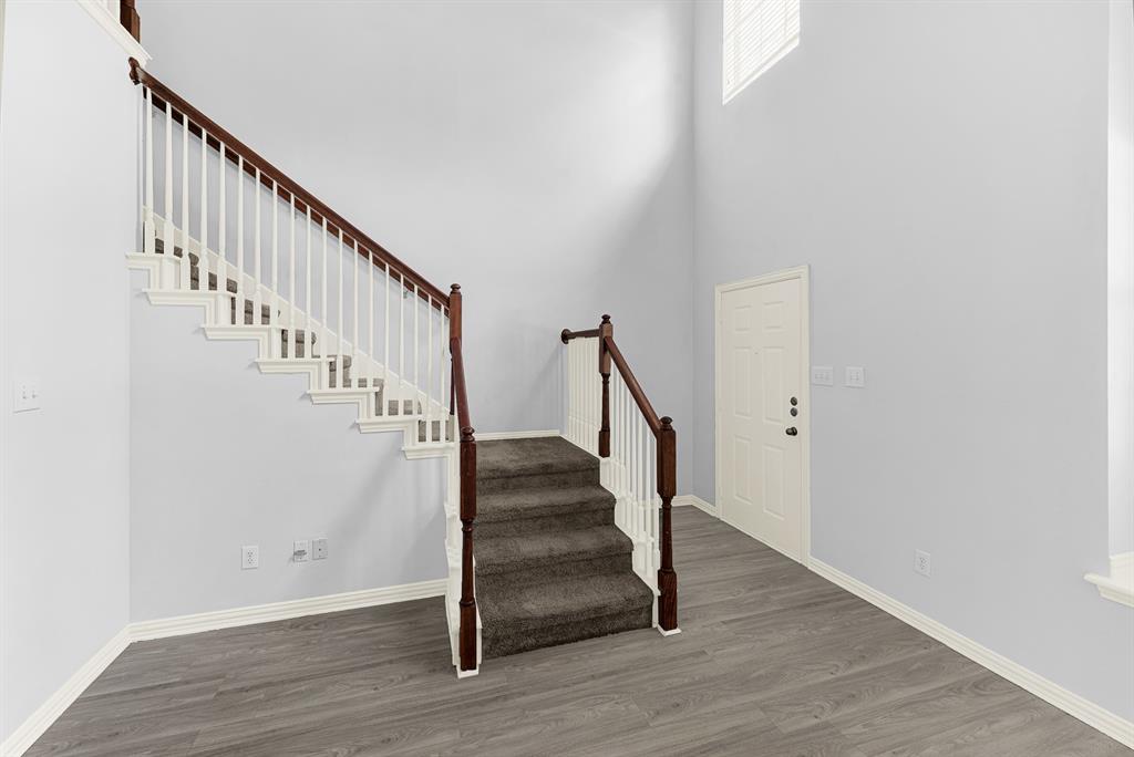 2603 Durango Ridge Drive Bedford, TX 76021 - Photo 6 of 28 Gallery Image 6