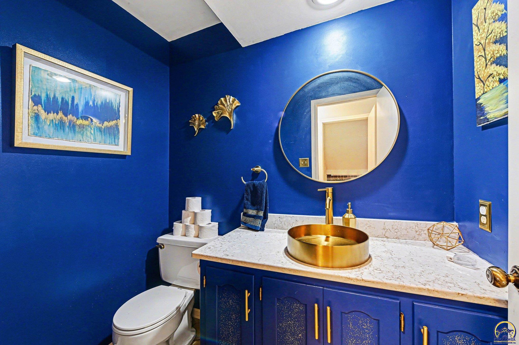 42 Southwest Pepper Tree Lane Topeka, KS 66611 - Photo 14 of 29