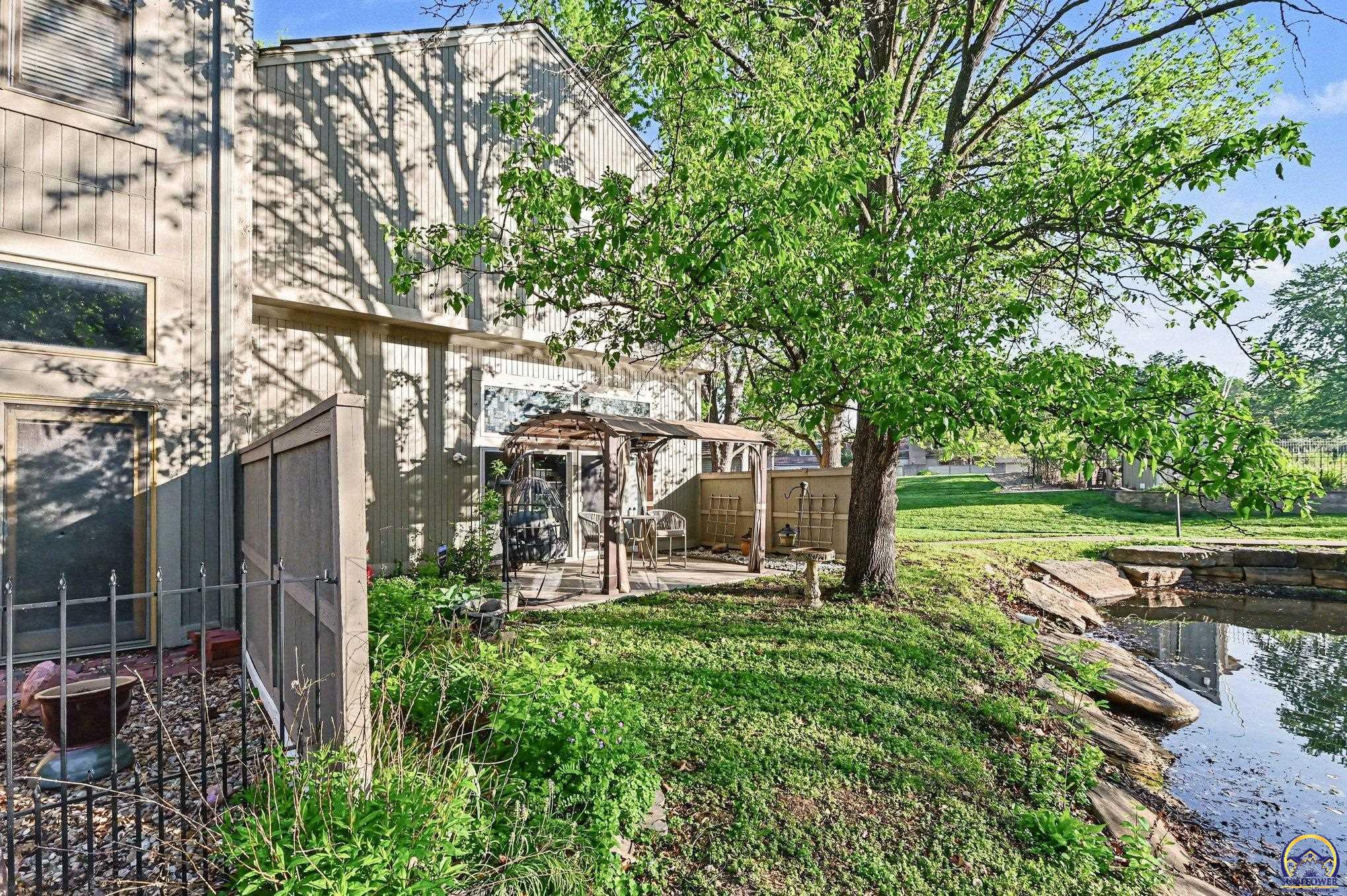 42 Southwest Pepper Tree Lane Topeka, KS 66611 - Photo 25 of 29