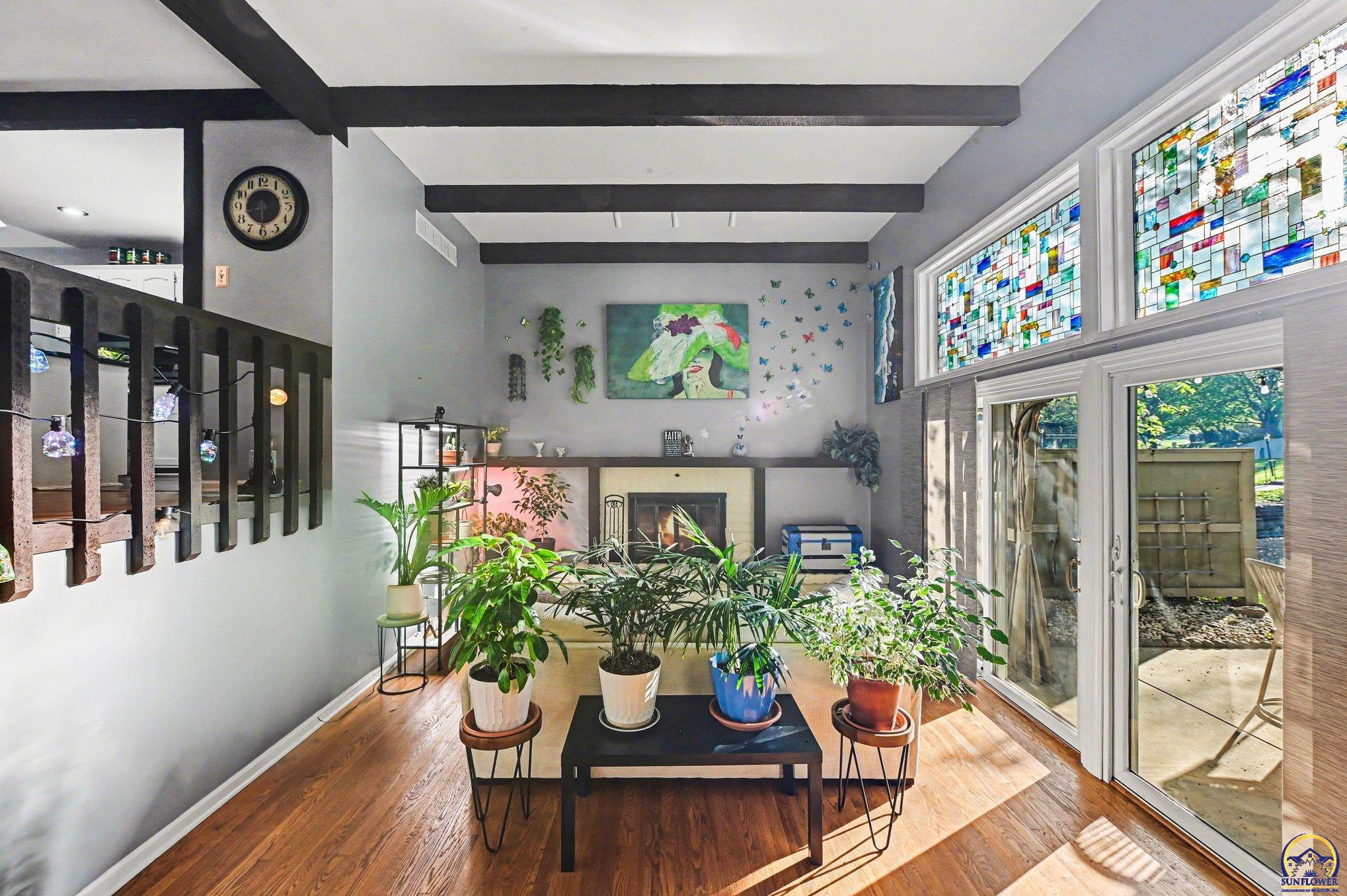 42 Southwest Pepper Tree Lane Topeka, KS 66611 - Photo 8 of 29