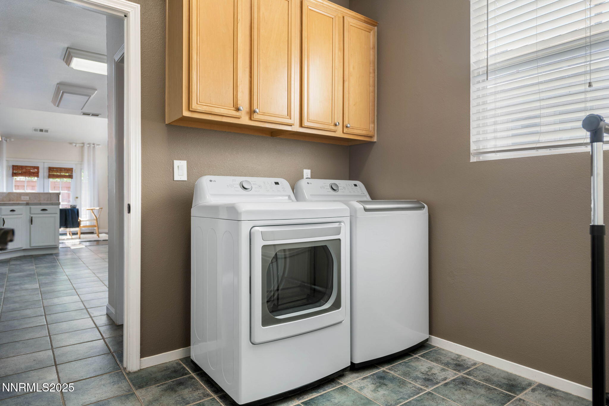 1295 Tule Drive Reno, NV 89521 - Photo 24 of 45 Lundry area with closets.