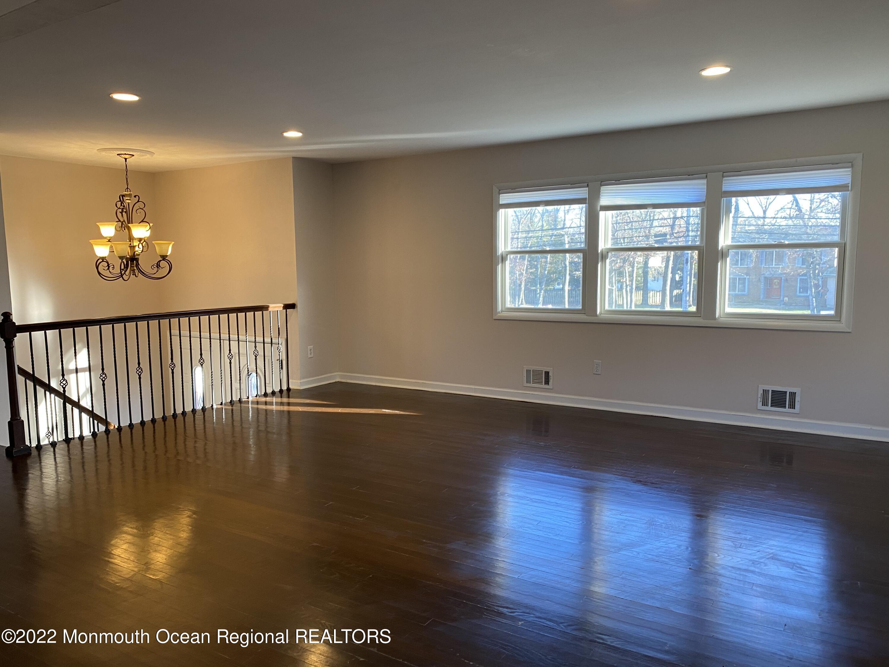 578 Bennetts Mills Road Jackson, NJ 08527 - Photo 8 of 66 99424362-2F11-491D-AA8C-BC62774ADF4E