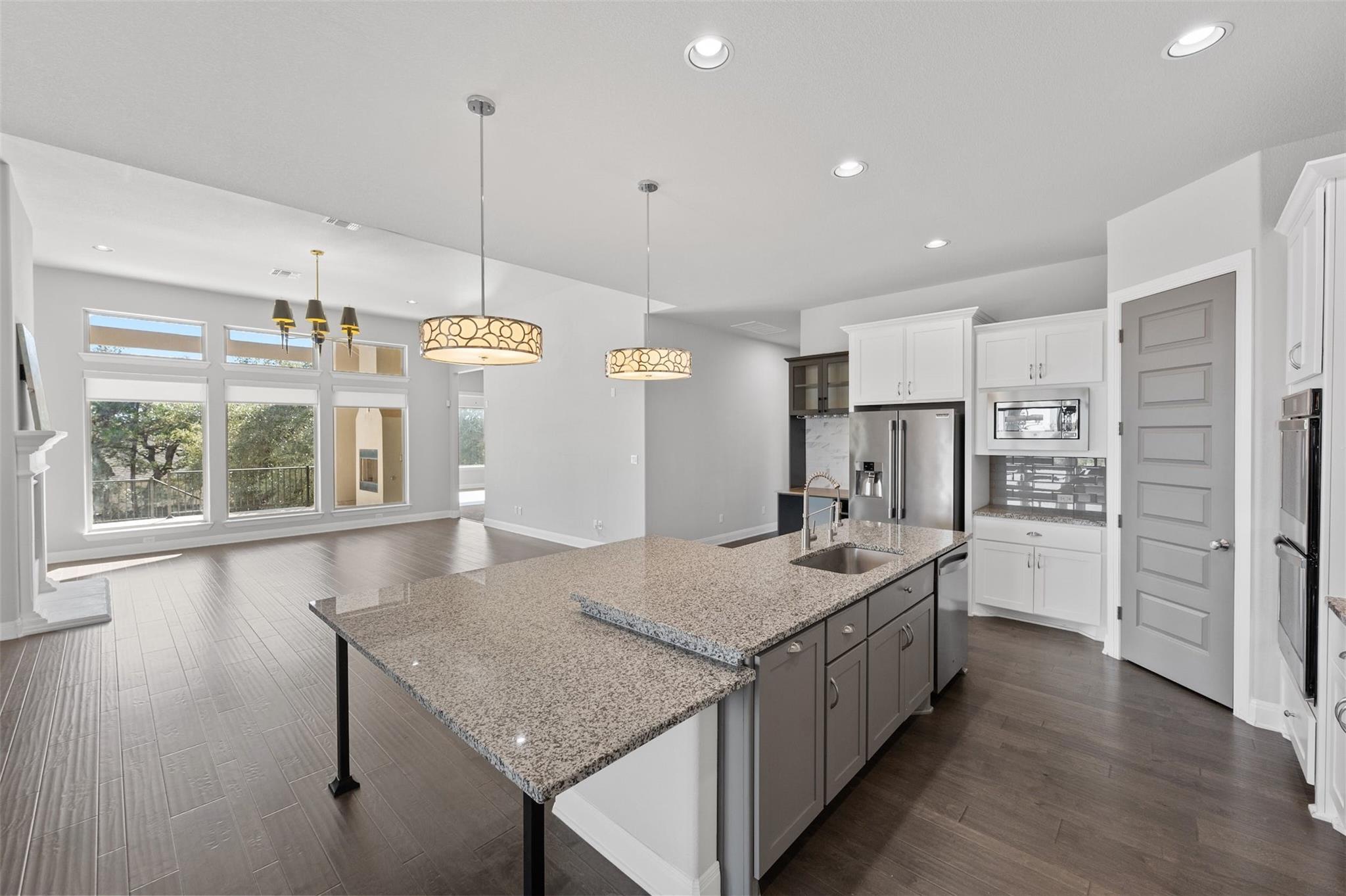 341 Bitterroot Lane Austin, TX 78737 - Photo 13 of 40