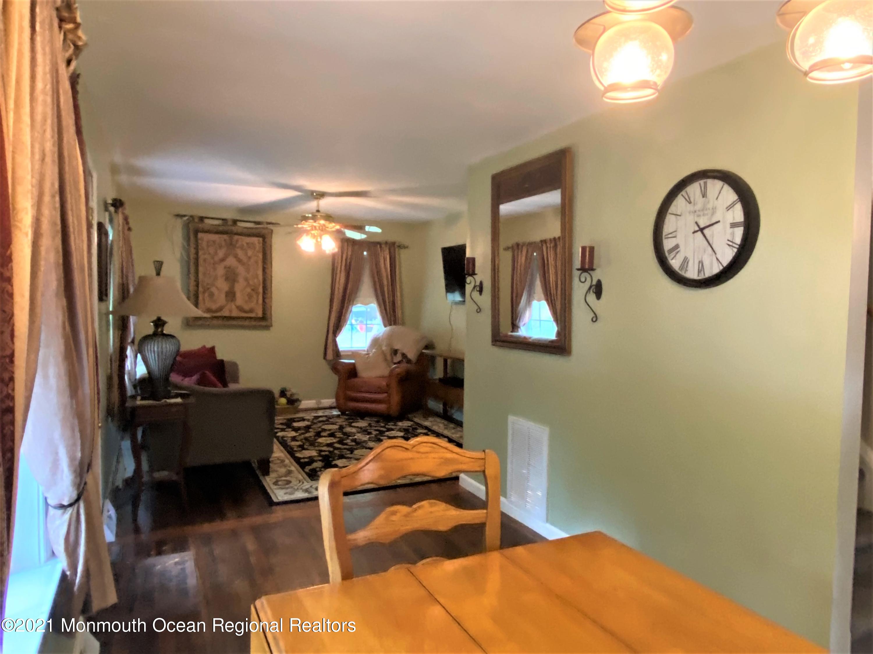 361 Black Oak Road Jackson, NJ 08527 - Photo 17 of 57 20