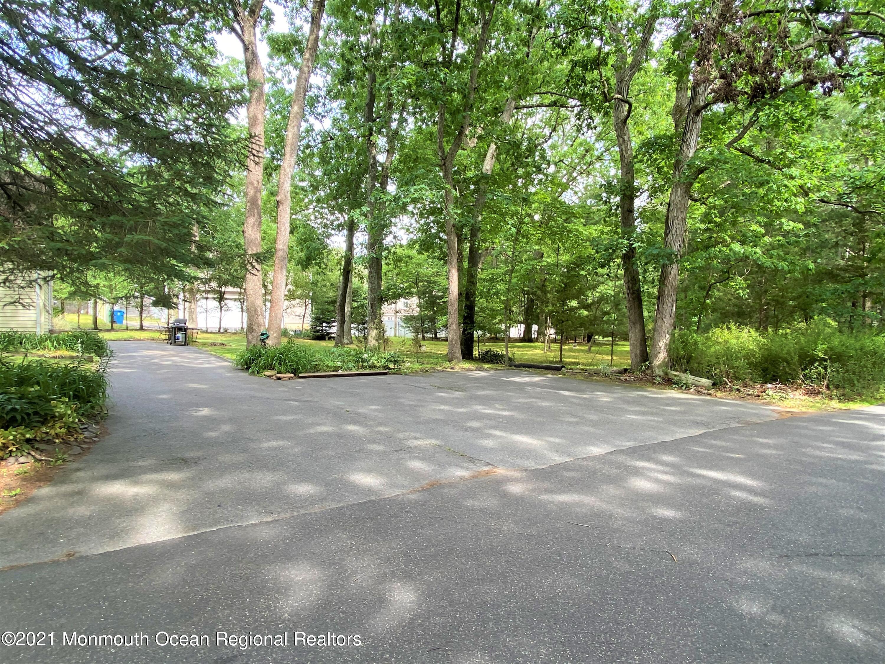 361 Black Oak Road Jackson, NJ 08527 - Photo 42 of 57 a view of outdoor space with trees