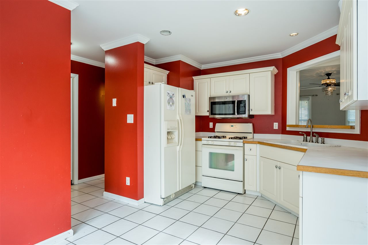 501 Woodland Road Raleigh, NC 27603 - Photo 13 of 28 Photo 13