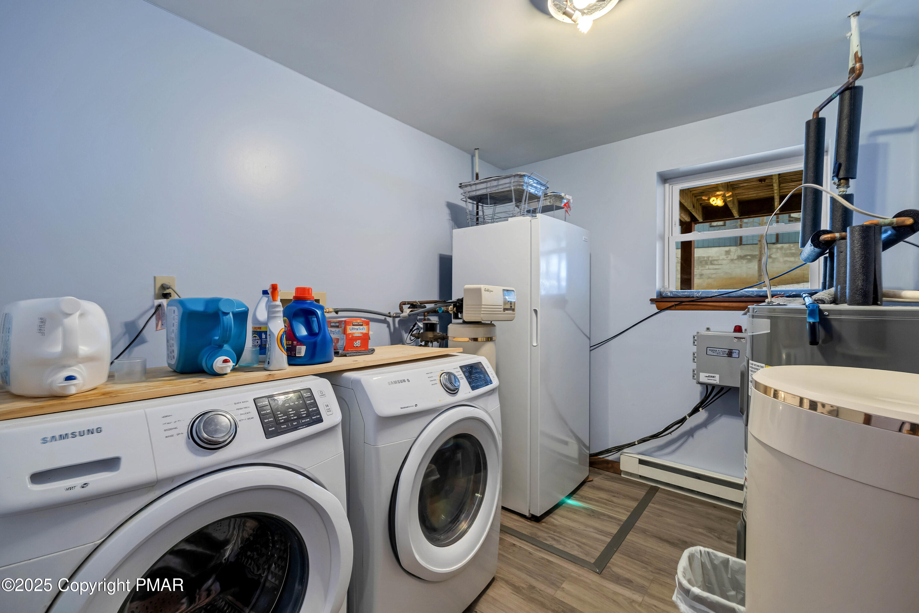 345 Canterbury Road Bushkill, PA 18324 - Photo 32 of 57 laundry room