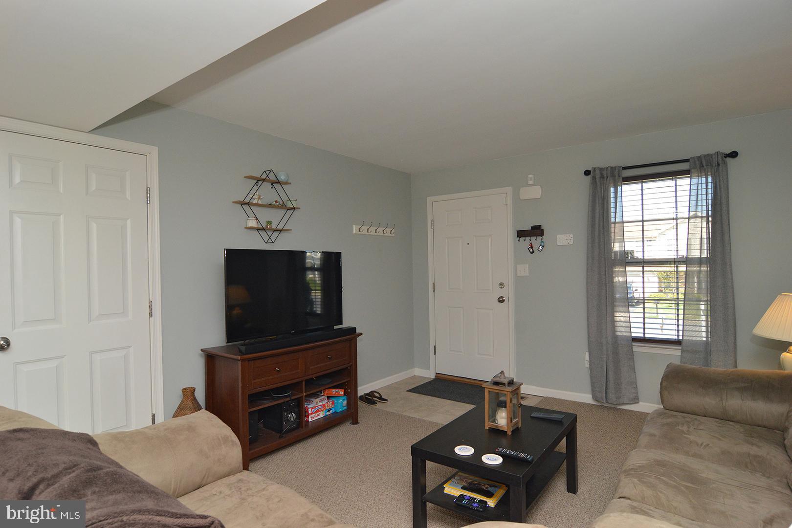 2811 Mannerchor Road Temple, PA 19560 - Photo 6 of 30 Gallery Image 6