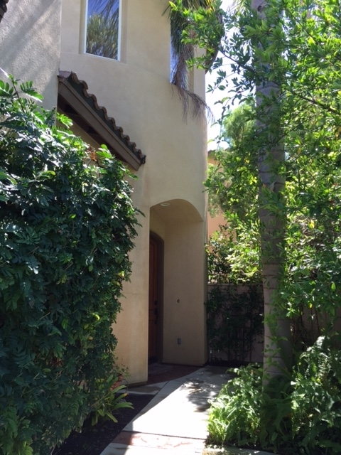 2825 Carrillo Way Carlsbad, CA 92009 - Photo 2 of 20