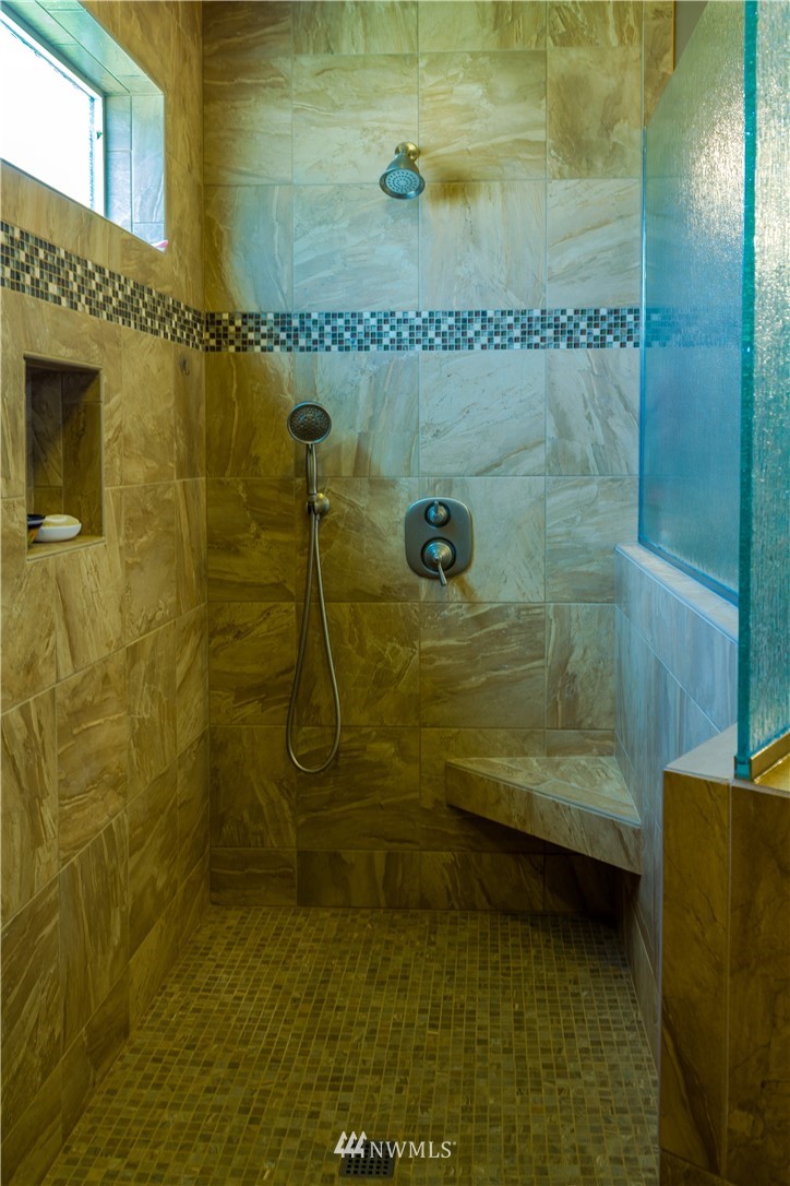 18214 Wild Violet Lane Southwest Rochester, WA 98579 - Photo 14 of 24 Gallery Image 14