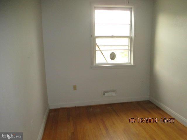 4922 Greencrest Road Baltimore, MD 21206 - Photo 10 of 13 Bedroom