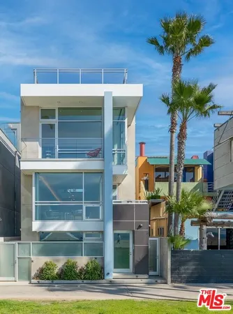 $10,750,000 | 2505 Ocean Front Walk, Venice, CA 90291