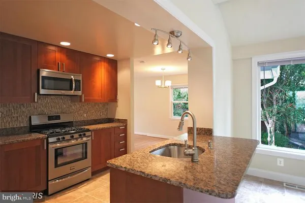 $5,200 | 1318 Mayflower Drive, McLean, VA 22101