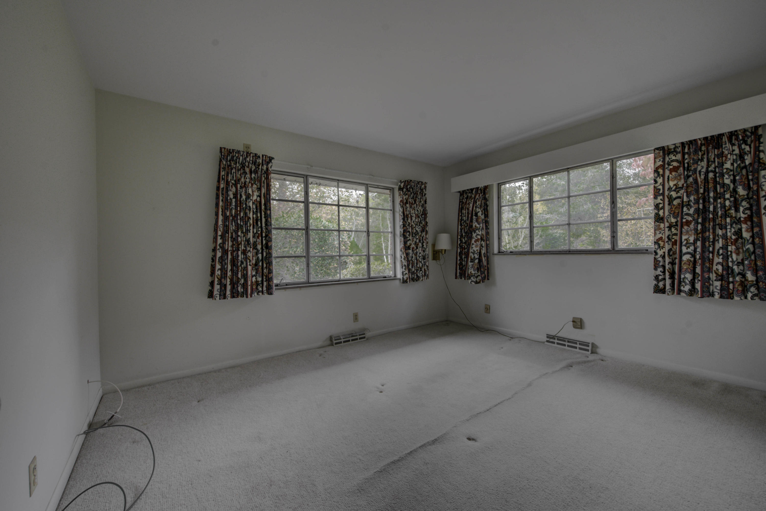 102 Davidson Lane Oak Ridge, TN 37830 - Photo 16 of 36 Bedroom 3