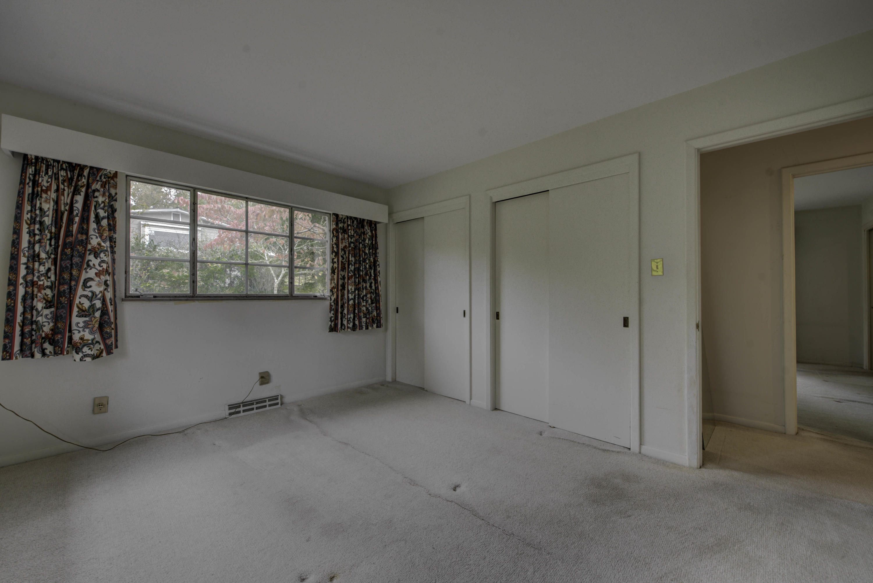 102 Davidson Lane Oak Ridge, TN 37830 - Photo 17 of 36 Double closets