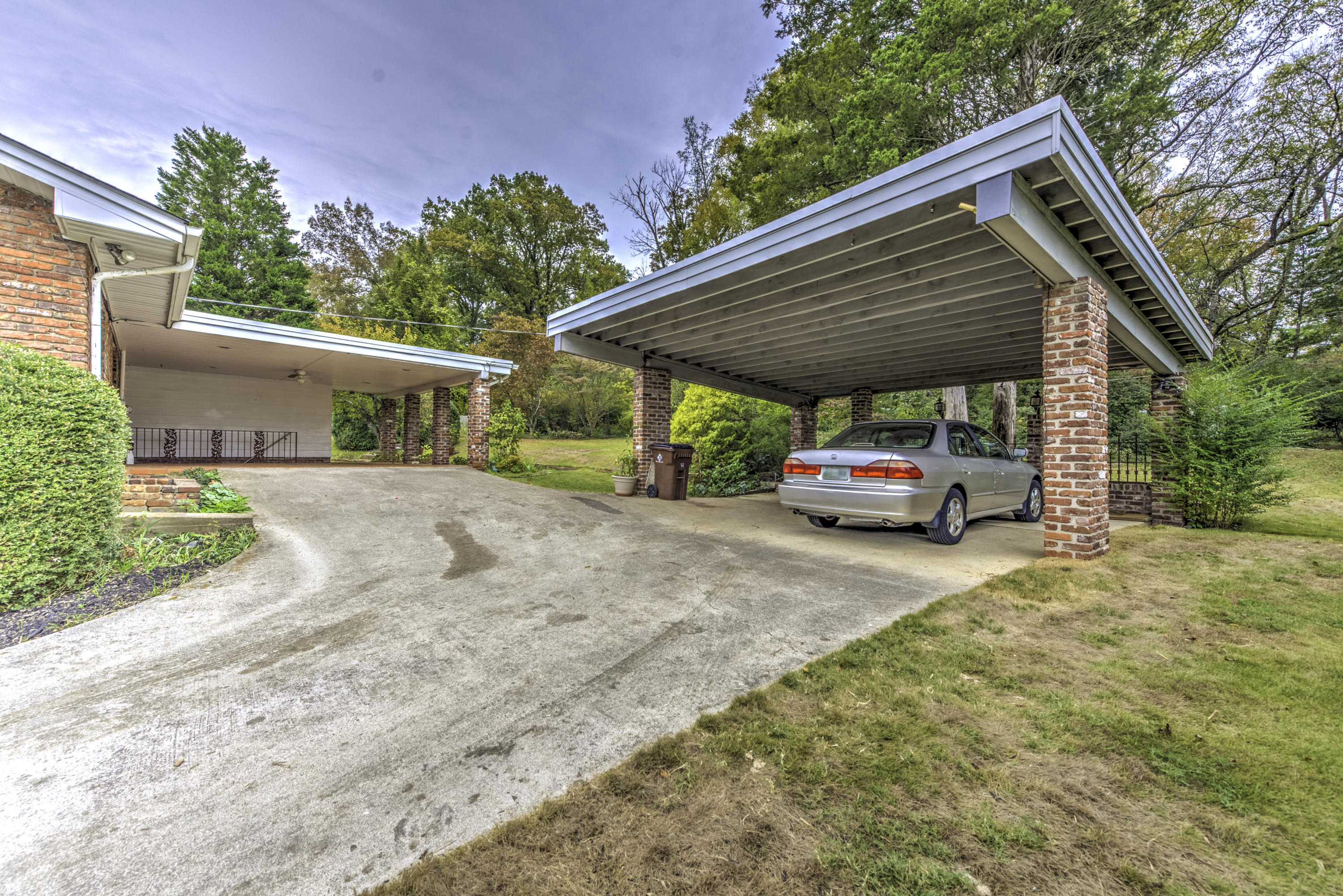 102 Davidson Lane Oak Ridge, TN 37830 - Photo 27 of 36 2 car carport