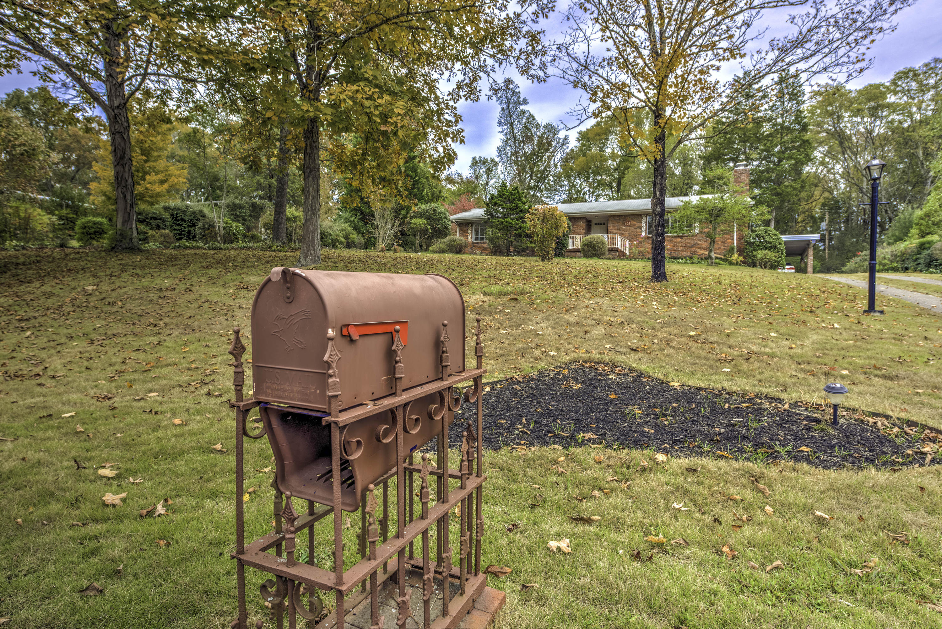 102 Davidson Lane Oak Ridge, TN 37830 - Photo 36 of 36 Custom mailbox