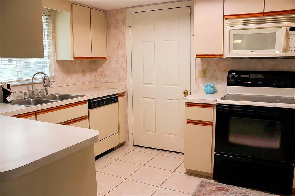 10740 Southwest 62nd Avenue Road Ocala, FL 34476 - Photo 13 of 31