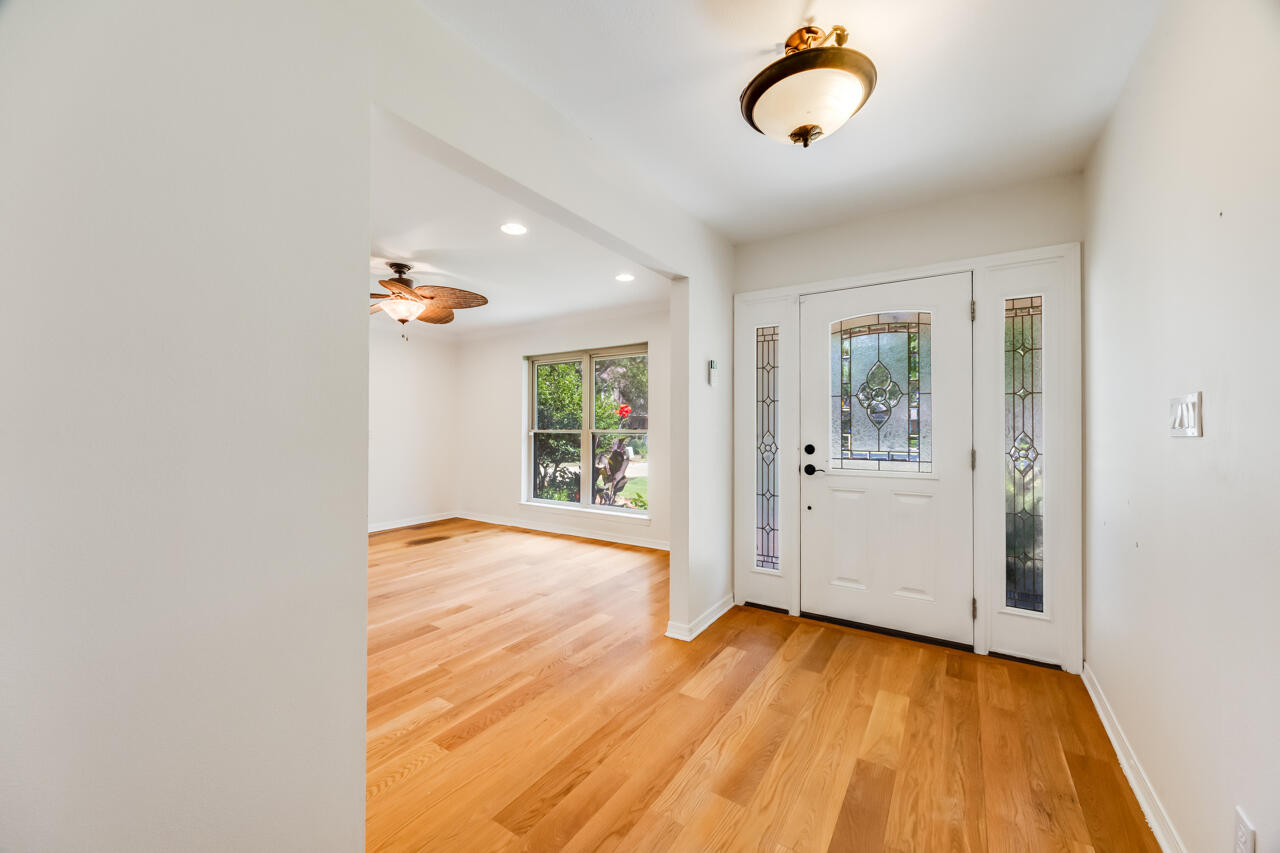 5 Cahaba Court Destin, FL 32541 - Photo 15 of 44 a view of empty room with wooden floor