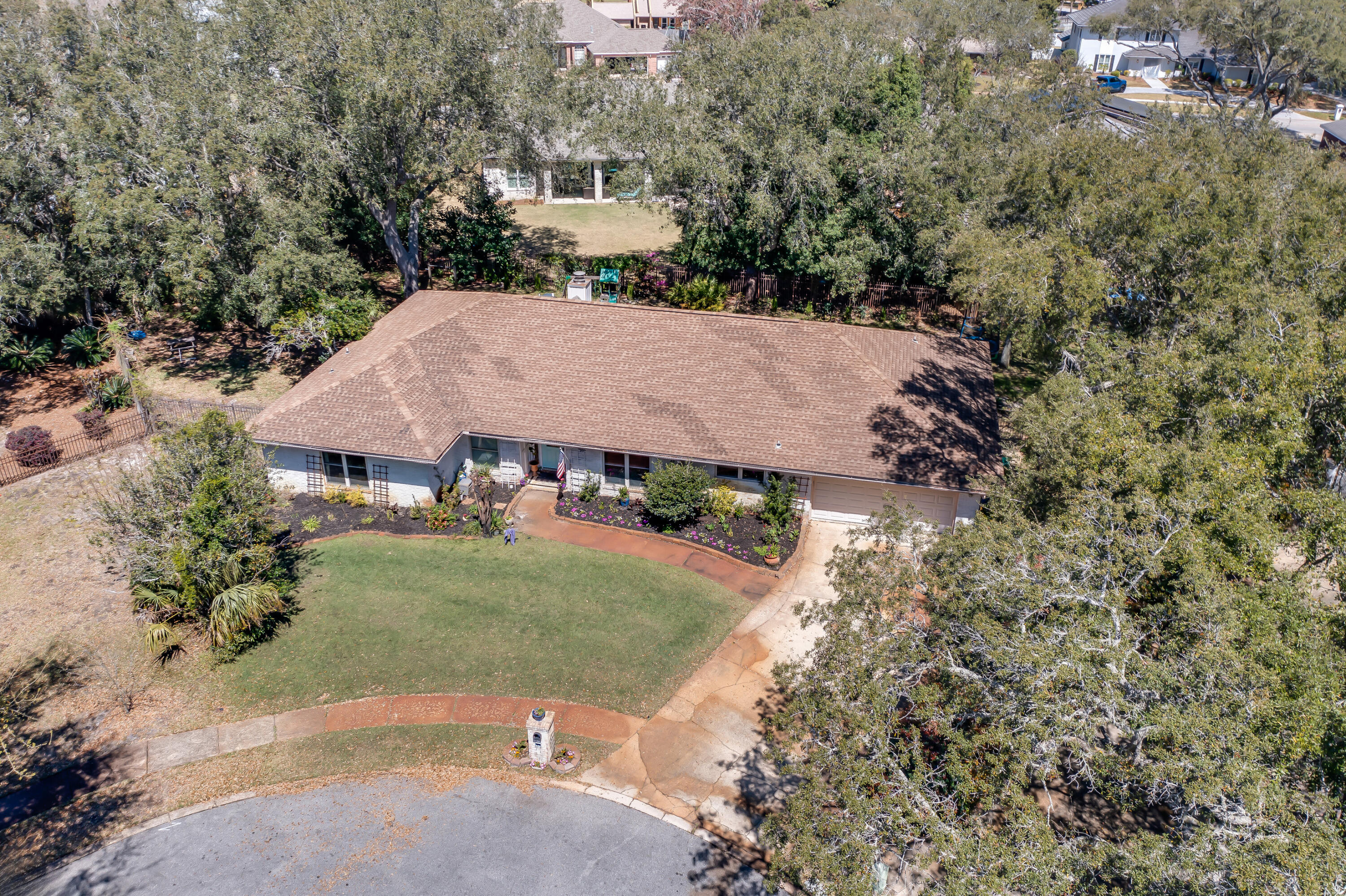 5 Cahaba Court Destin, FL 32541 - Photo 42 of 44 an aerial view of a house