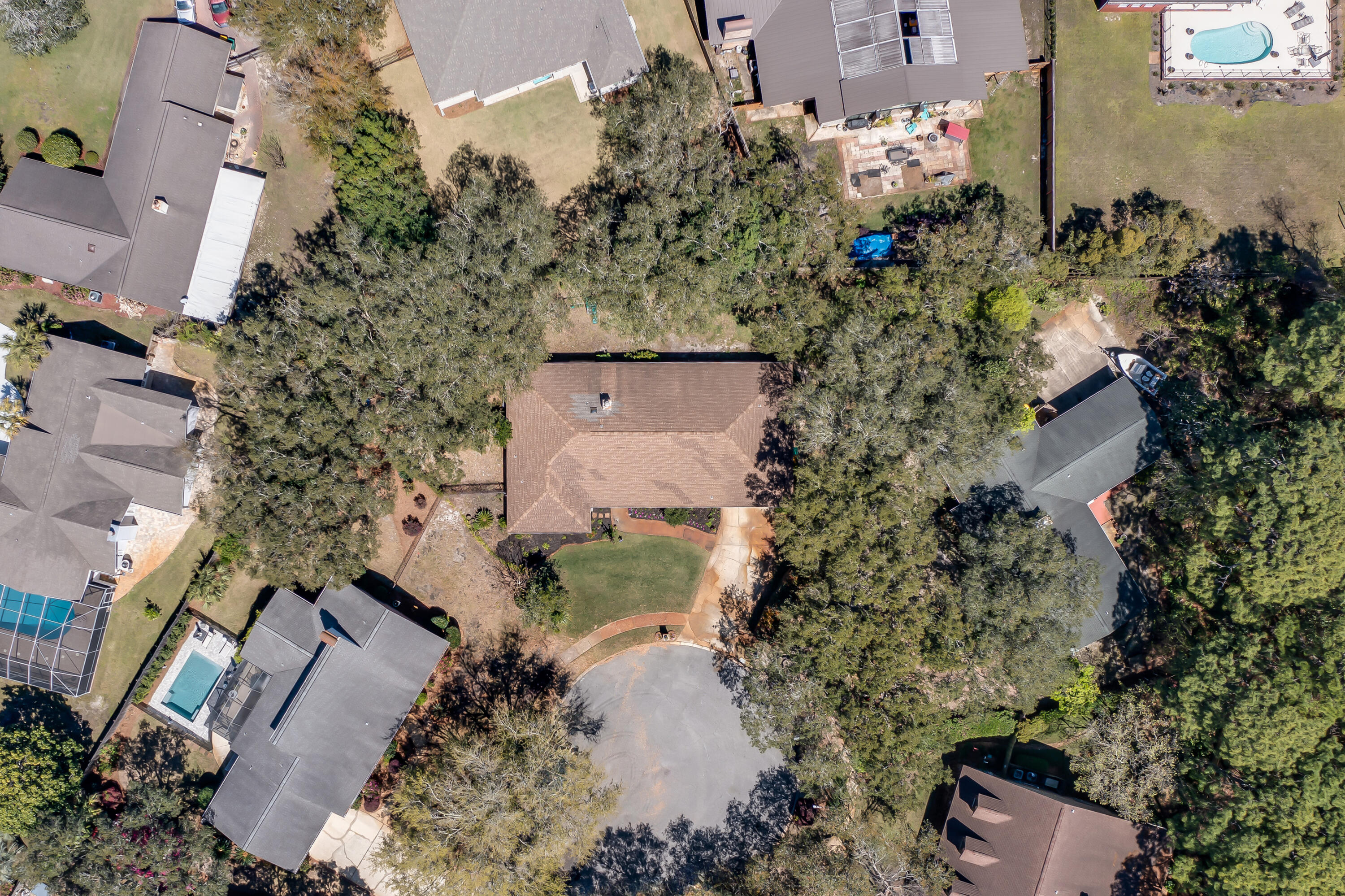5 Cahaba Court Destin, FL 32541 - Photo 43 of 44 an aerial view of a house with outdoor space