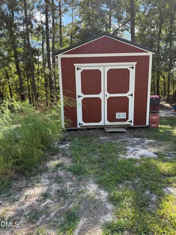 a front view of house with yard
