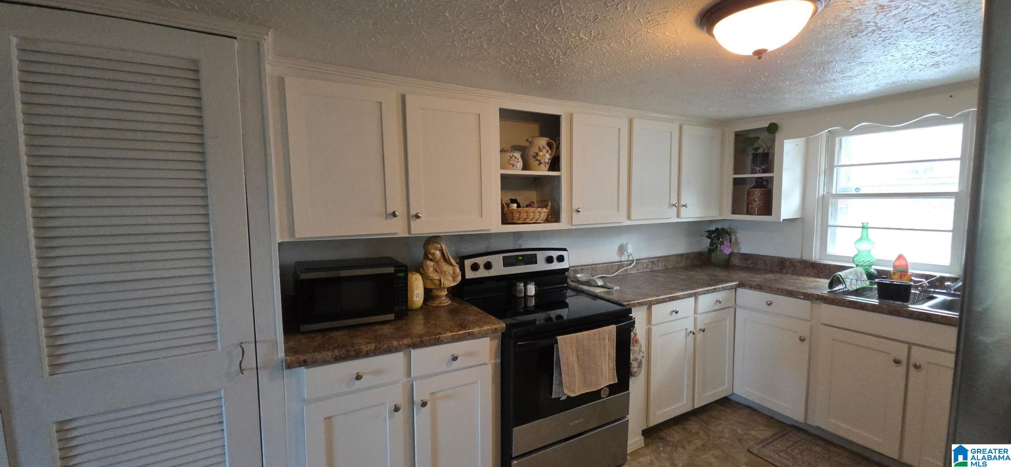 116 Oldfield Road Sylacauga, AL 35150 - Photo 5 of 13
