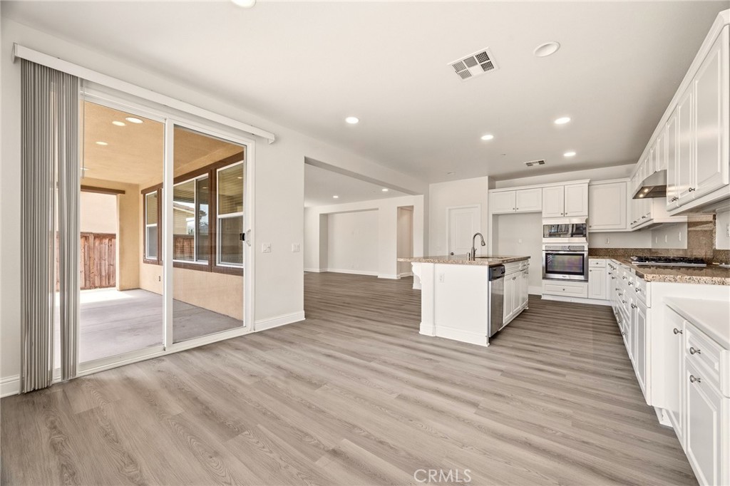 10828 Portofino Lane Riverside, CA 92503 - Photo 37 of 55