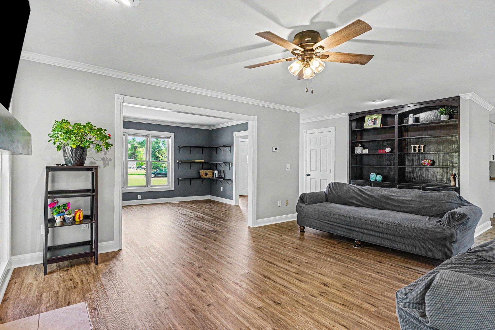 105 West Broomfield Road Mount Pleasant, MI 48858 - Photo 10 of 54