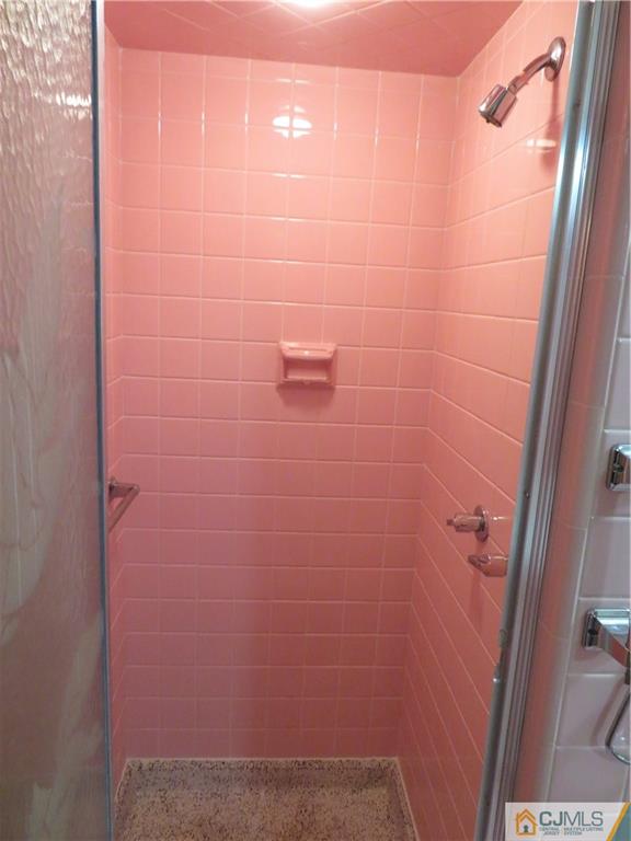 305 Ridge Road Watchung, NJ 07069 - Photo 17 of 41 a bathroom with a shower