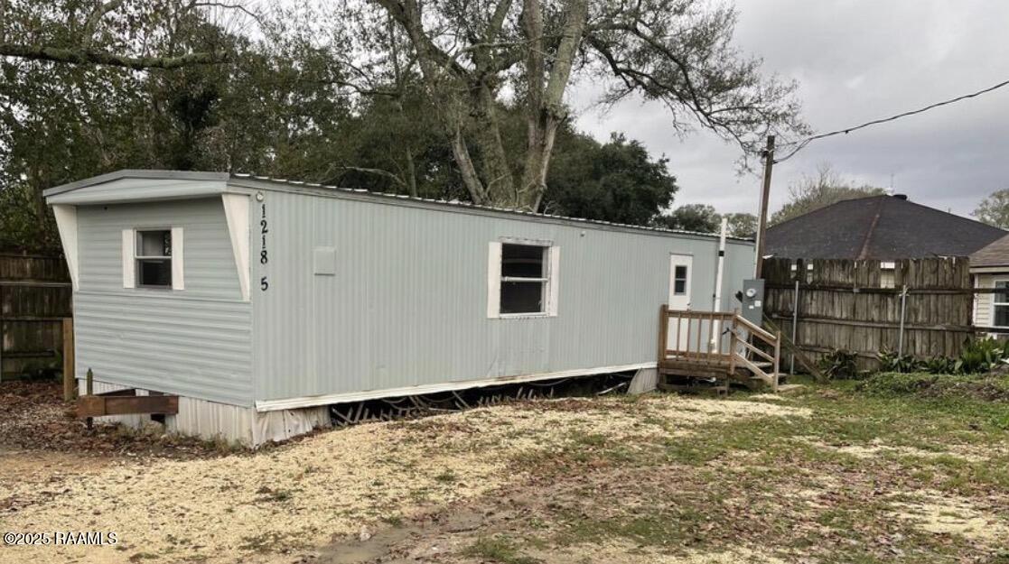 1216 Victoria Street Scott, LA 70583 - Photo 3 of 11 IMG_7901