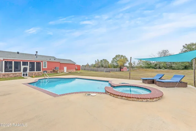 $499,900 | 11325 Highway 92, Maurice, LA 70555