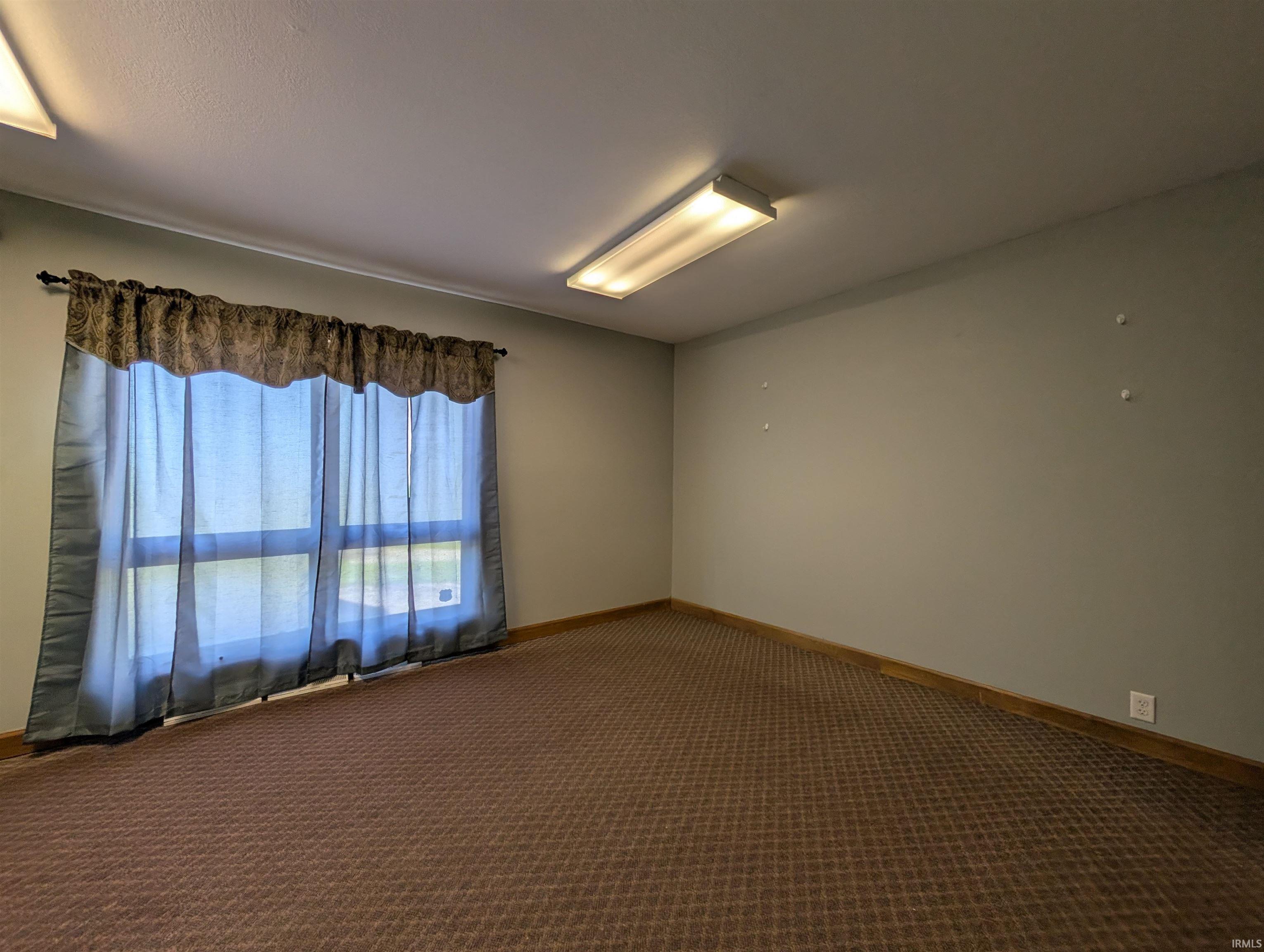 1364 North Hillcrest Road Vincennes, IN 47591 - Photo 10 of 37