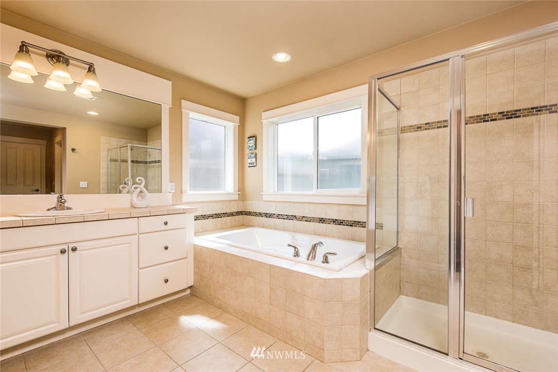 23504 9th Avenue Southeast, Unit 37 Bothell, WA 98021 - Photo 14 of 24