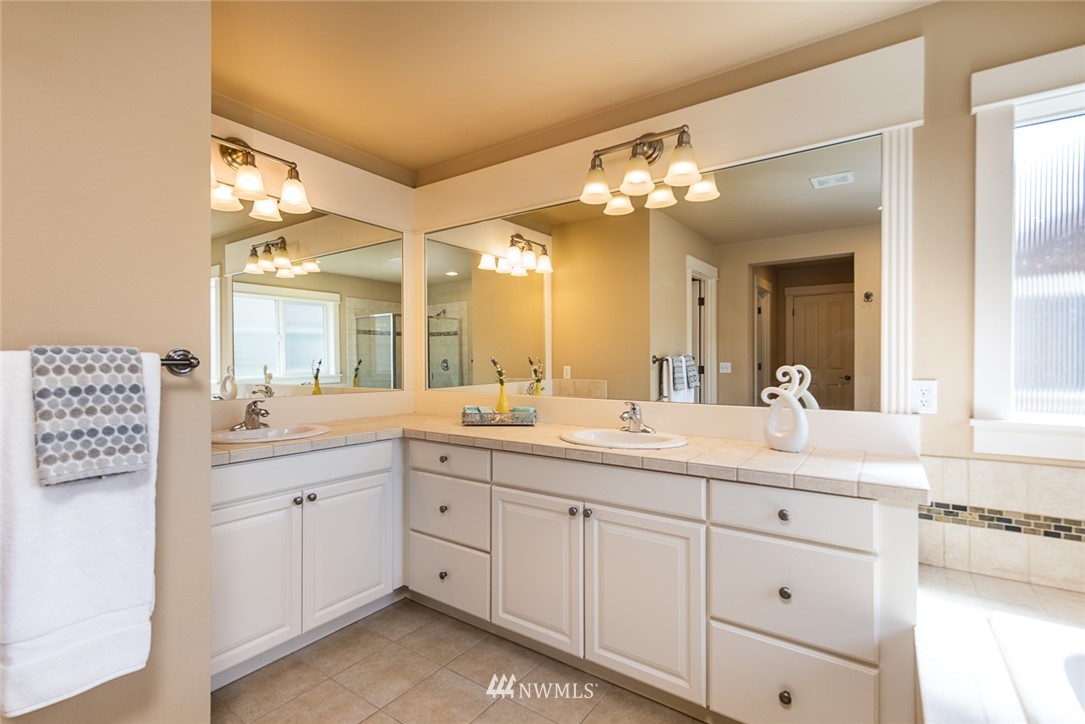 23504 9th Avenue Southeast, Unit 37 Bothell, WA 98021 - Photo 15 of 24